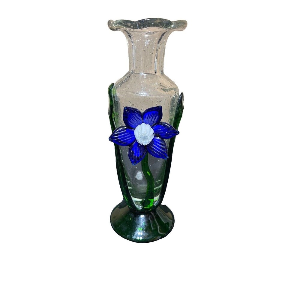 Vintage Hand Blown Art Glass Daffodil 10 Inch Tall Vase